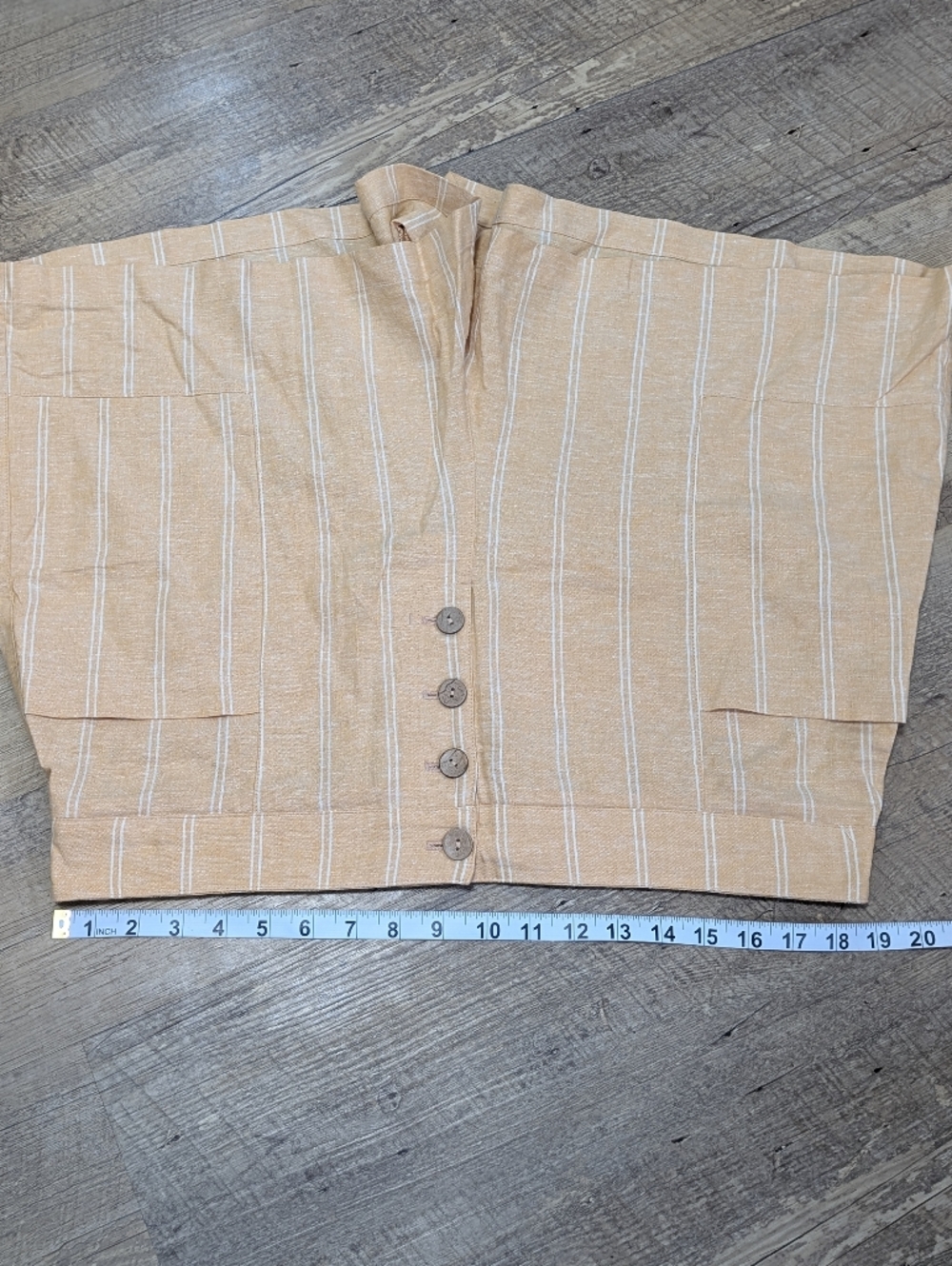 Yellow + white stripe Lauren conrad linen blend shorts. Size XL - Picture 6 of 6